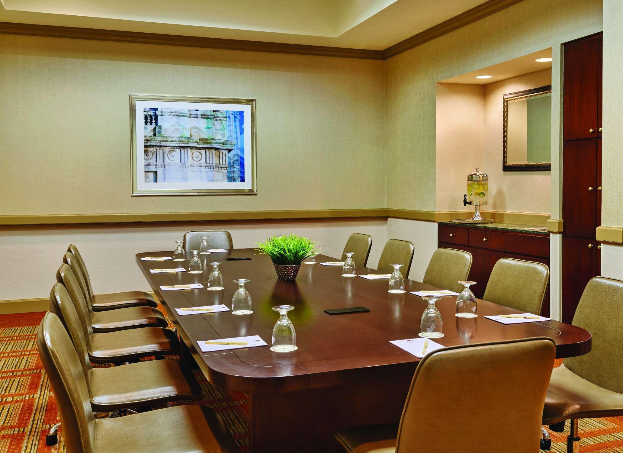 Doubletree Suites By Hilton Hotel Philadelphia West Plymouth Meeting Exterior foto