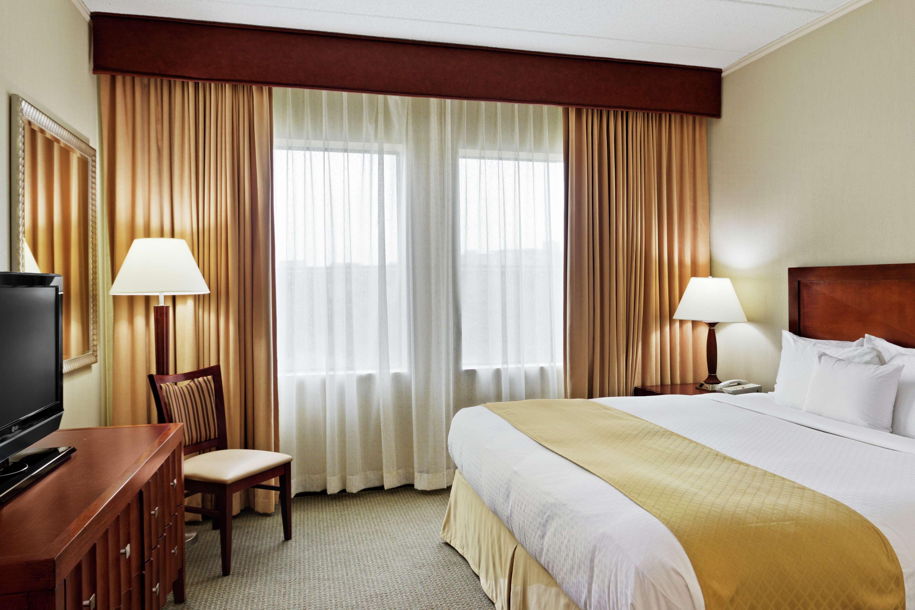 Doubletree Suites By Hilton Hotel Philadelphia West Plymouth Meeting Habitación foto